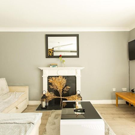 Modern Elegant Central Apt With Parking Δουβλίνο Εξωτερικό φωτογραφία
