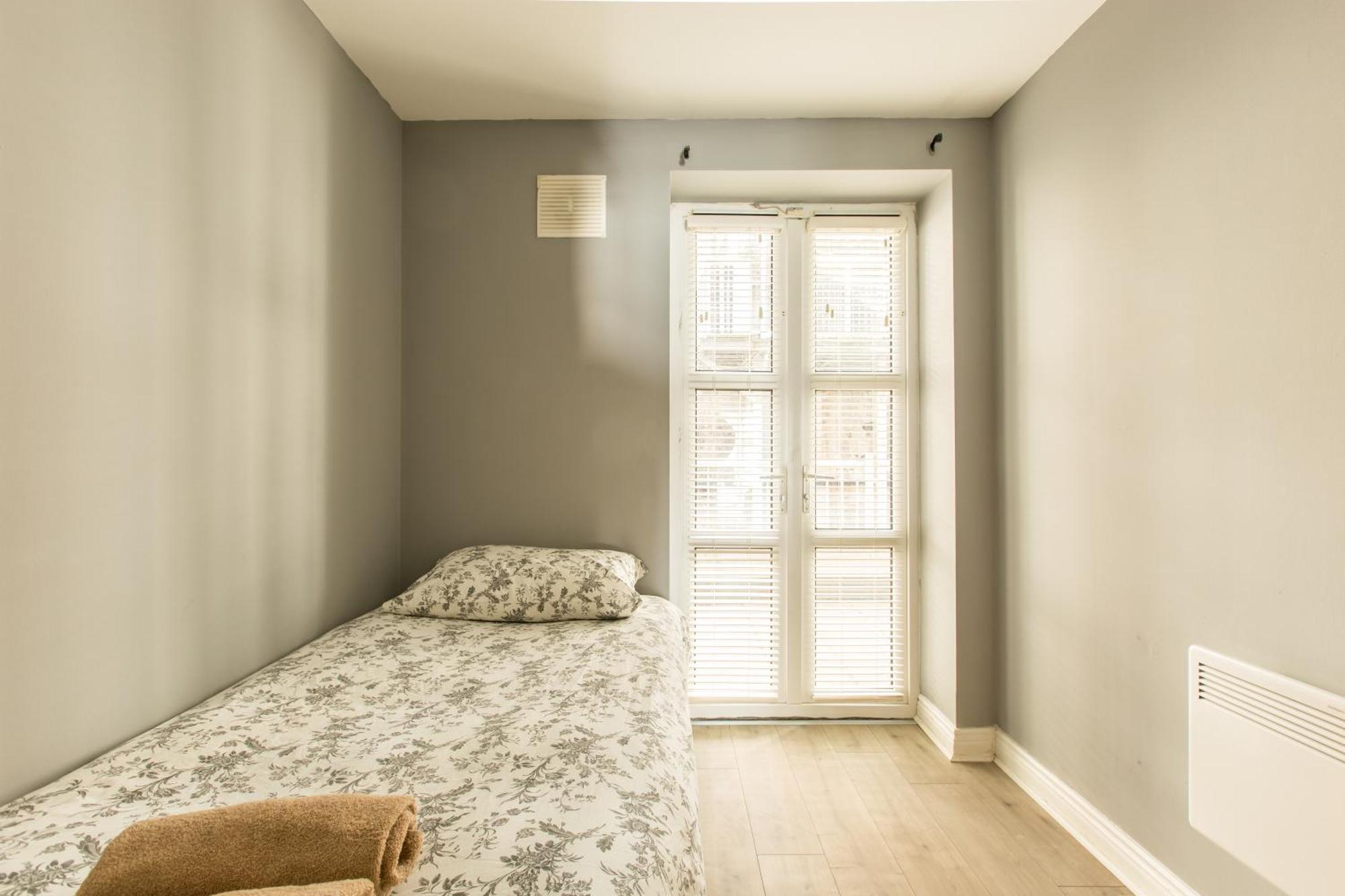Modern Elegant Central Apt With Parking Δουβλίνο Εξωτερικό φωτογραφία